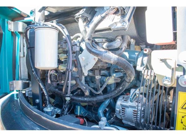 Midiexcavator SUNWARD 60 uf DISPONIBIL PENTRU INCHIRIERE de vanzare